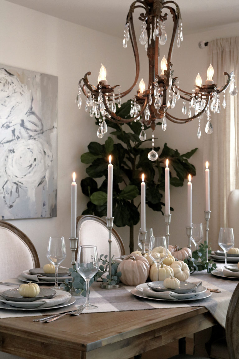 Subtle and Soft Thanksgiving Tablescape
